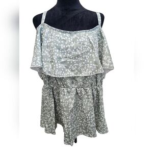 NWT BloomChic Ditsy Floral Ruffle Detail Cold Shoulder Blouse 22-24 3x